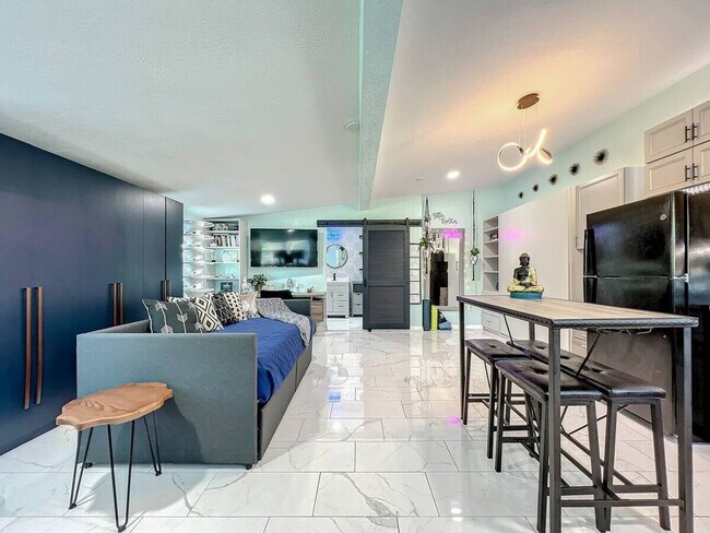 1229 Berwyn Rd unit ID1094226P, Orlando, FL 32806 - photo 2