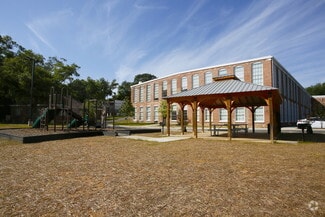 316 N West St, Greensboro, GA 30642