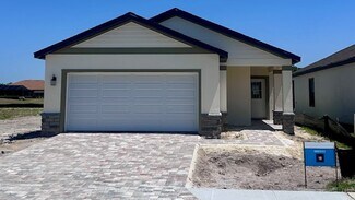 3352 Cup Dr, Lakeland, FL 33803