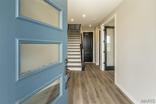 8923 E Gateway Heights, St. Louis, MO 63144 - photo 4