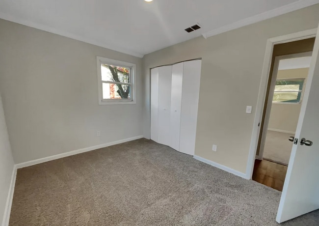 7748 Knoll Dr N, Jacksonville, FL 32221 - photo 4