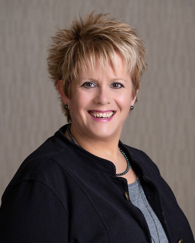 Jodi Schall-Hinds