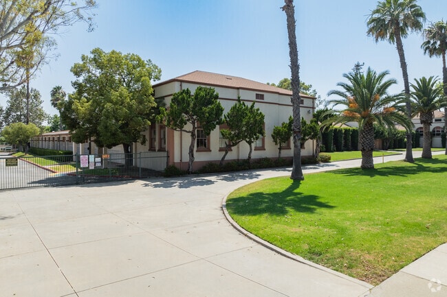 Damien High School