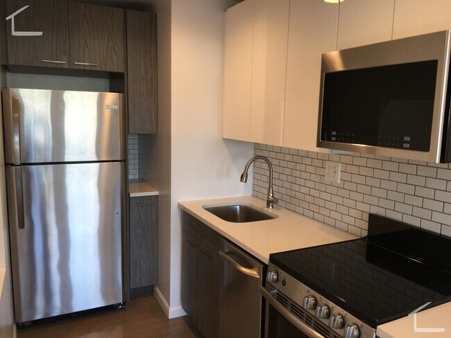 19 Peterborough St unit 22, Boston, MA 02215 - photo 6