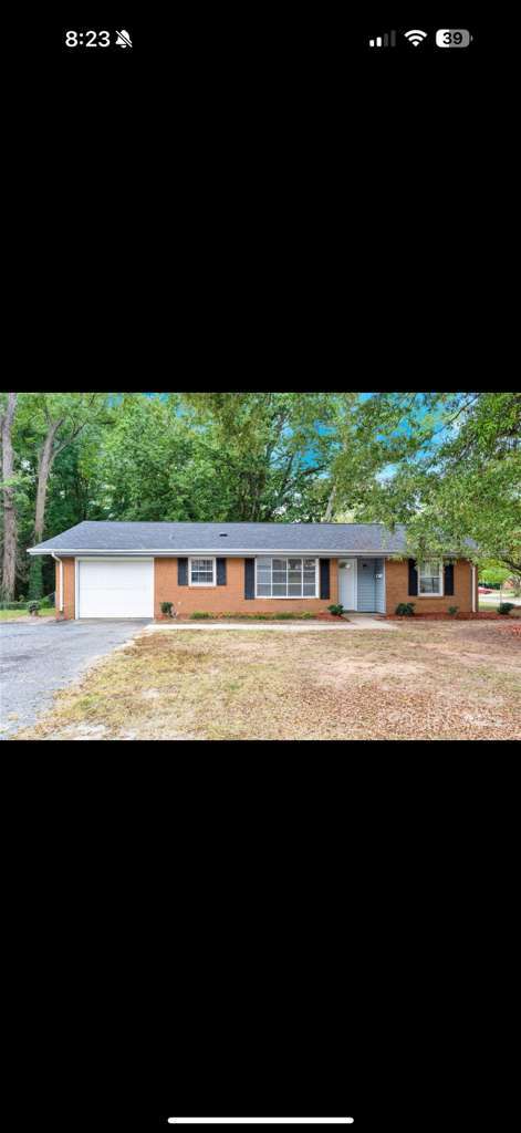 5600 Burleson Dr, Charlotte, NC 28215
