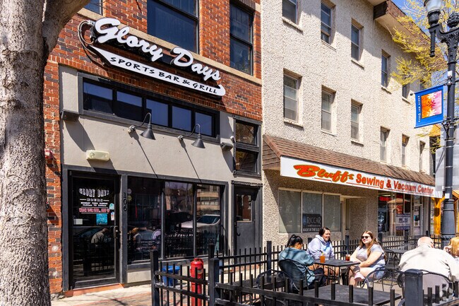 Enjoy an afternoon beverage at Glory Days near Kimball Park.