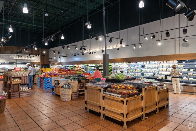 The Fresh Market in Williams Island is the preferred place for fresh groceries in the area.