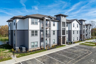 4695 Hall Rd, Columbus, OH 43228