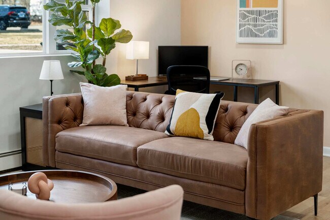 1016 E Division St unit ID1057423P, Lombard, IL 60148 - photo 5