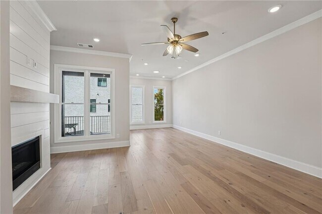 550 Fisher Dr unit 47, Alpharetta, GA 30009 - photo 5