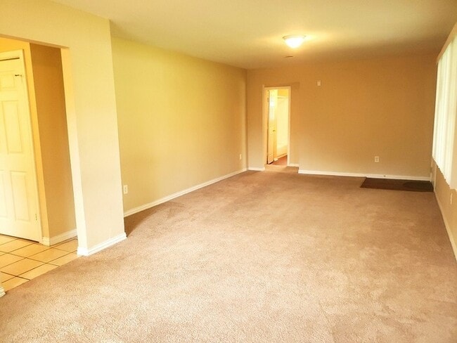 3758 Denton Hwy, North Richland Hills, TX 76117 - photo 3