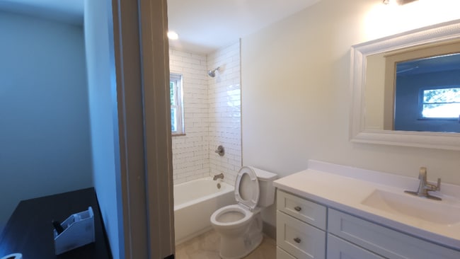 1704 S Forest Dr, Knoxville, TN 37920 - photo 6