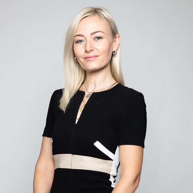 Agent Photo