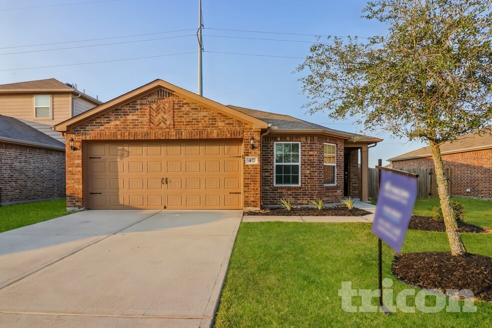 417 Palomino Stand Dr, La Marque, TX 77568 - photo 1