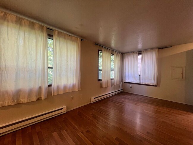 4900-4902 SW Slavin Rd, Portland, OR 97239 - photo 5