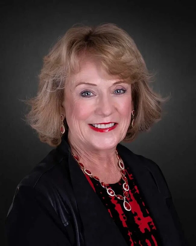 Elizabeth Davis