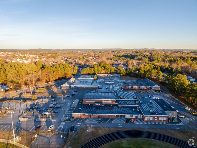 Fairgrounds Middle School in Nashua, NH serves grades 6-8.
