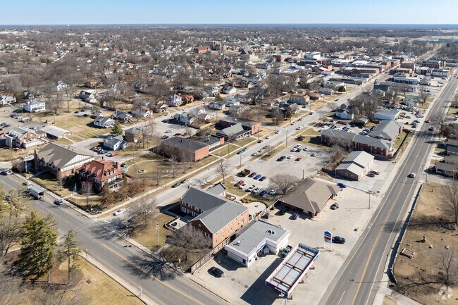 Fulton, MO offers a mix of culture, nature, and local charm around every corner.