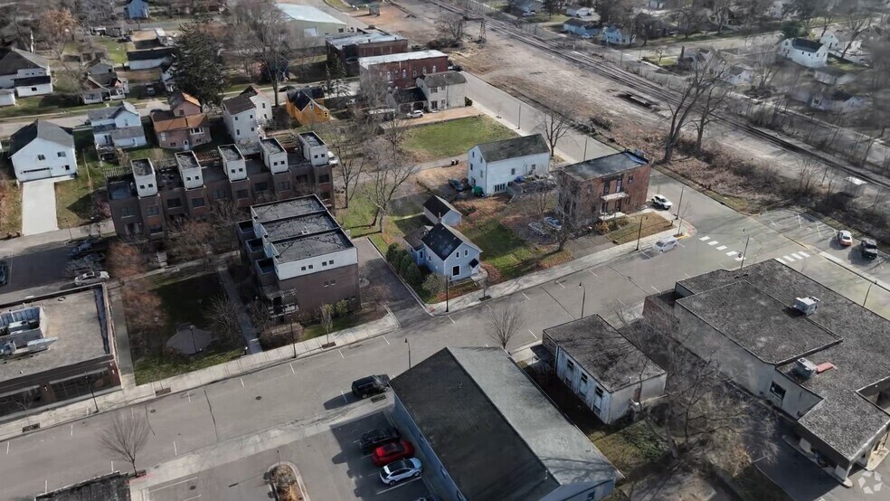 120 2nd St N, Delano, MN 55328 - photo 2