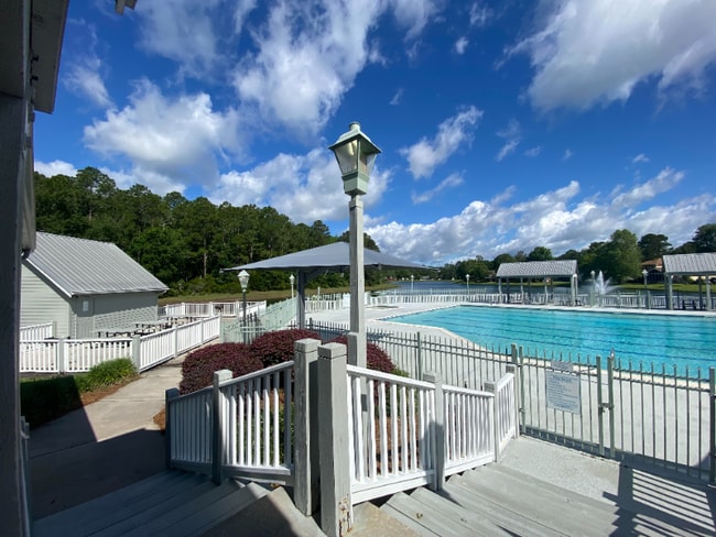 214 Madison Ave, Saint Marys, GA 31558 - photo 2