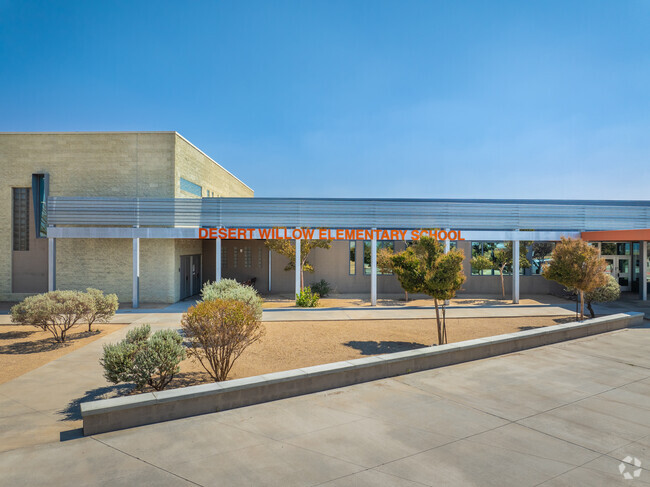 Desert Willow Elementary School 3