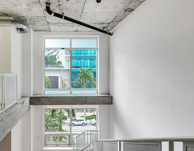 Midblock unit 312, Miami, FL 33137 - photo 6