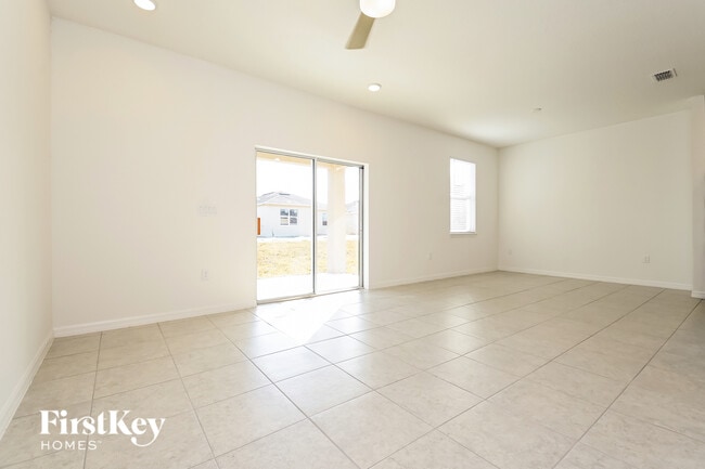 315 Corbel Ln, Bartow, FL 33830 - photo 2