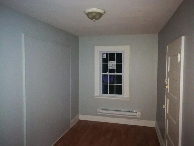 363 Mechanic St unit 1R, Orange, NJ 07050 - photo 3