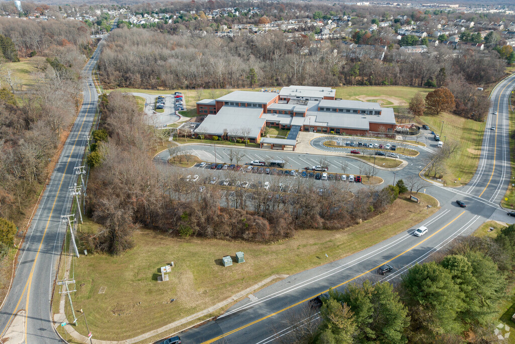 Abingdon Elementary serves students from the Creswell neighborhood.