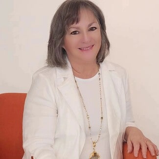 Lori Levinson
