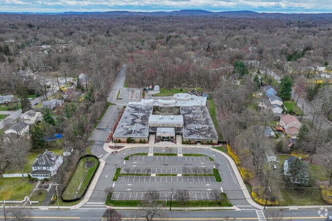 Hillside Elementary School, located in Allendale, NJ, has received an A- rating on niche.com.