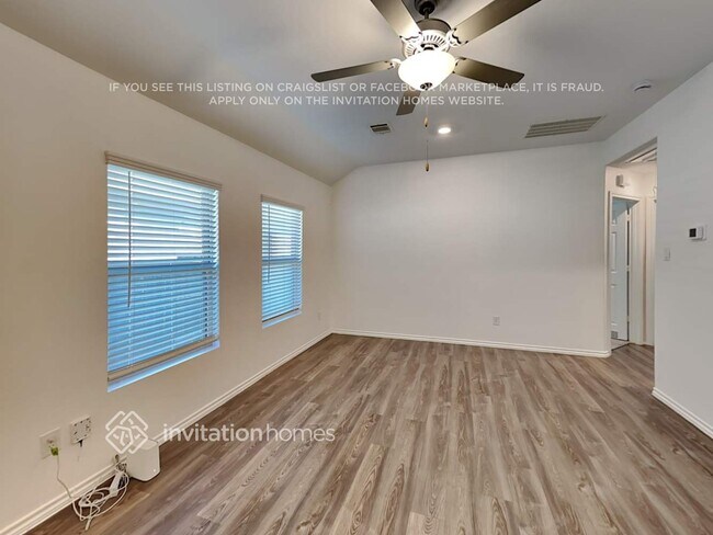 18823 Orvieto Ct, New Caney, TX 77357 - photo 2