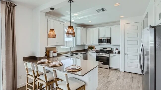 2946 N 98th Ln, Phoenix, AZ 85037 - photo 3