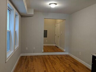 124 Union St, Newark, NJ 07105