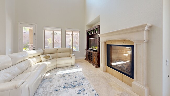 2805 Molinard Ct, Henderson, NV 89044 - photo 2