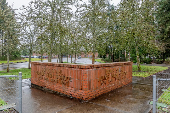 Doris Stahl Junior High School signage.