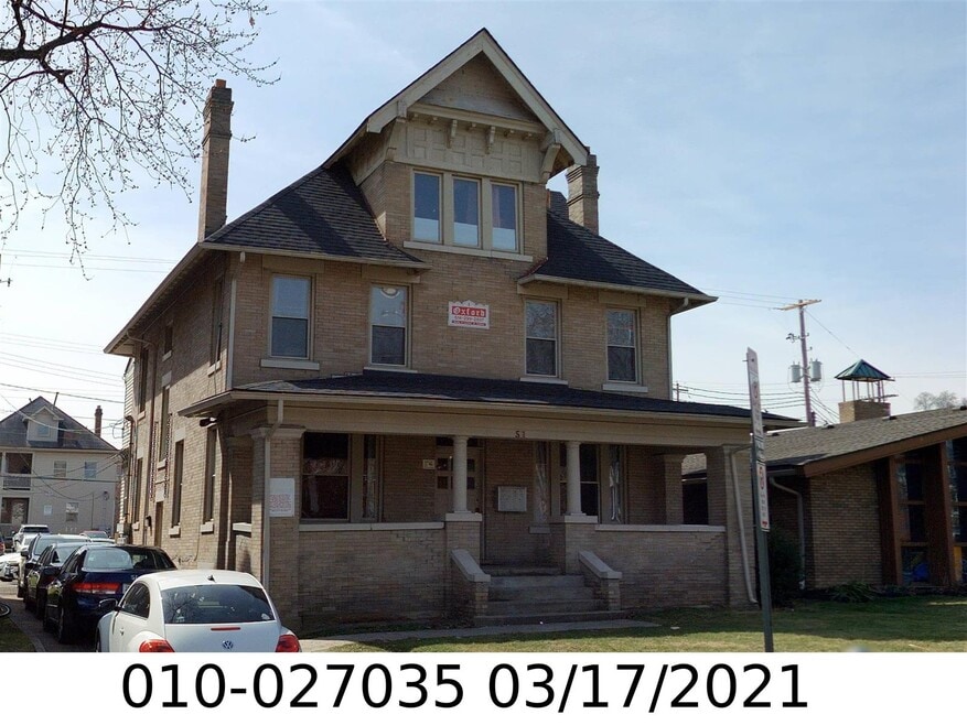 51 E 13th Ave, Columbus, OH 43201 - photo 1