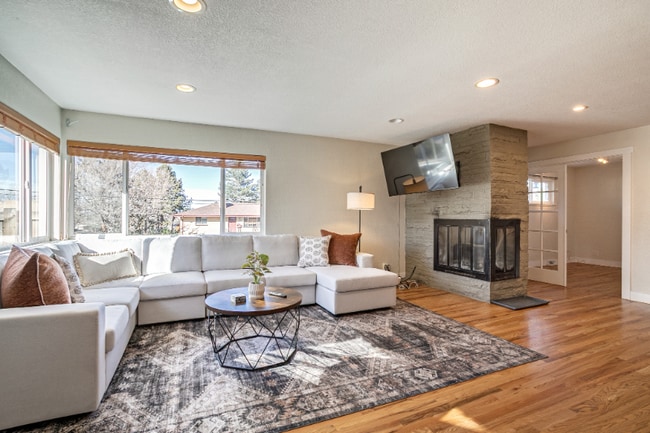 10490 W Dakota Ave, Lakewood, CO 80226 - photo 4