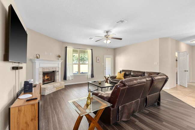 4905 Ledgestone Trail unit ID1324869P, Temple, TX 76502 - photo 6