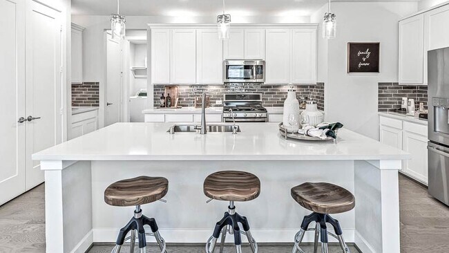 21810 Erskine Peaks Place, Cypress, TX 77433 - photo 4