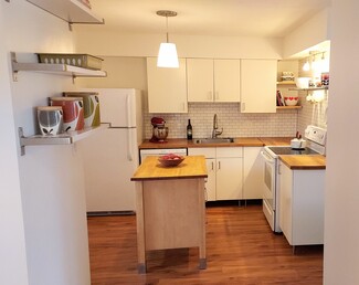 39 Higgins St, Portland, ME 04103