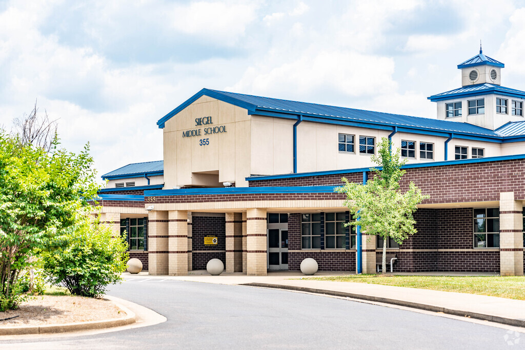 Siegel Middle School in Murfreesboro is part of the Rutherford County School System.