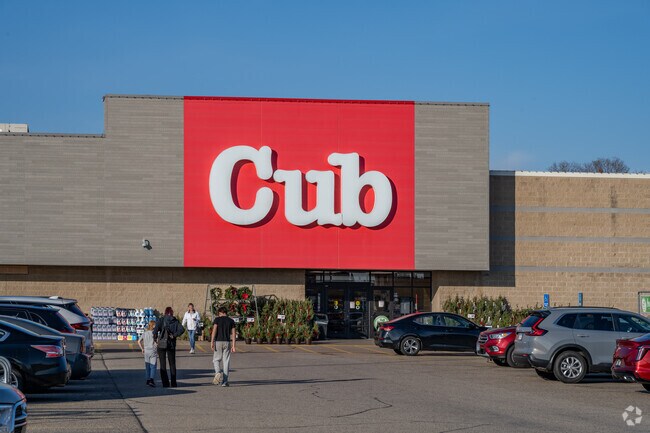 Cub Foods is a popular grocery destination for those who live on the south side of Cottage Grove