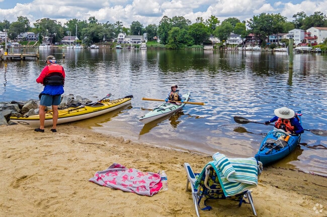 Residents of the Green Haven enjoy a Summer day in kayaking in Stoney Creek.