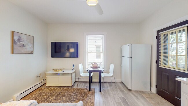 24 Hews St unit 1, Cambridge, MA 02139 - photo 2