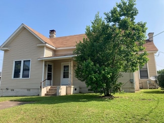 307 Montgomery St Unit A, Troy, AL 36081