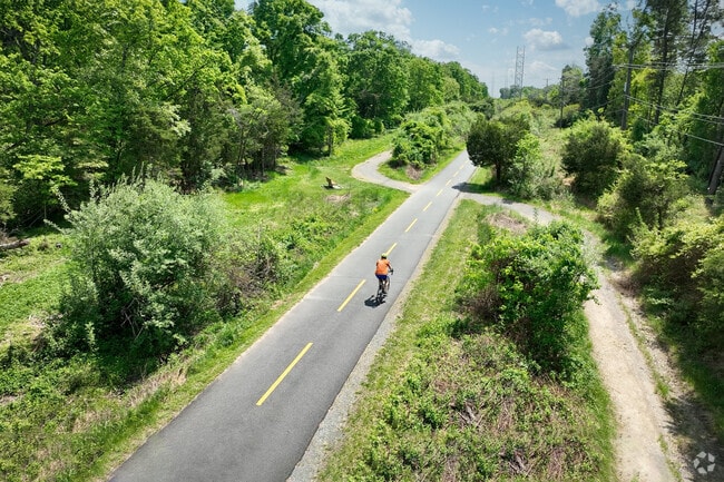 The W&OD trail welcomes those who enjoy the outdoors in Sterling.