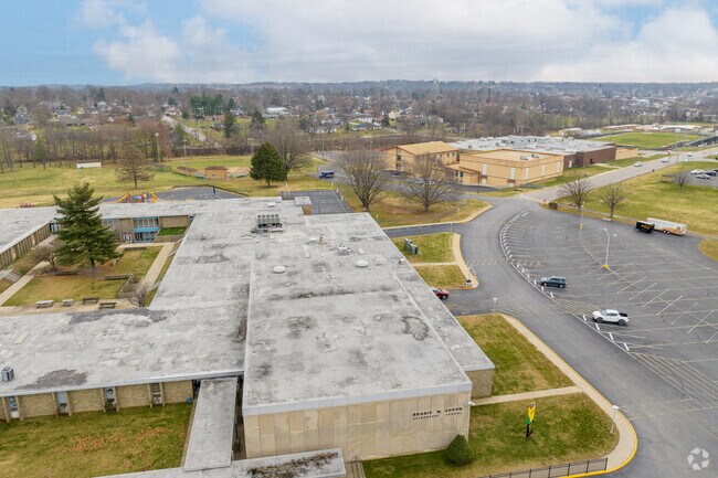 Niche gives Bradie M. Shrum Lower Elementary School an overall grade of C+.