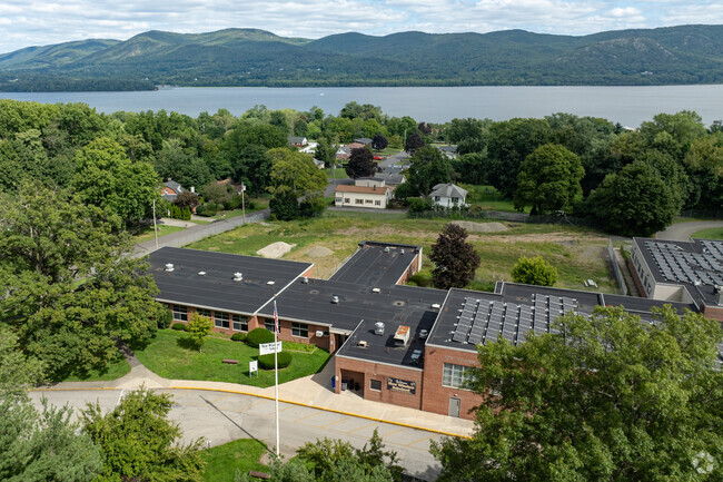 New Windsor School