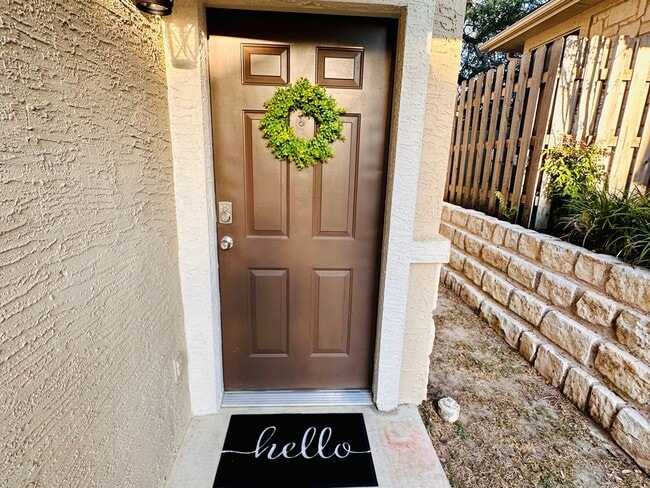 3300 Forest Creek Dr, Round Rock, TX 78664 - photo 3